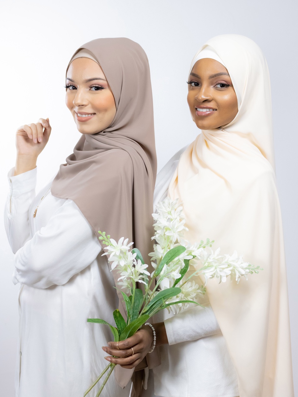 Hijab en crêpe de Luxe LamisHijab® Création (COULEURS : Noir)