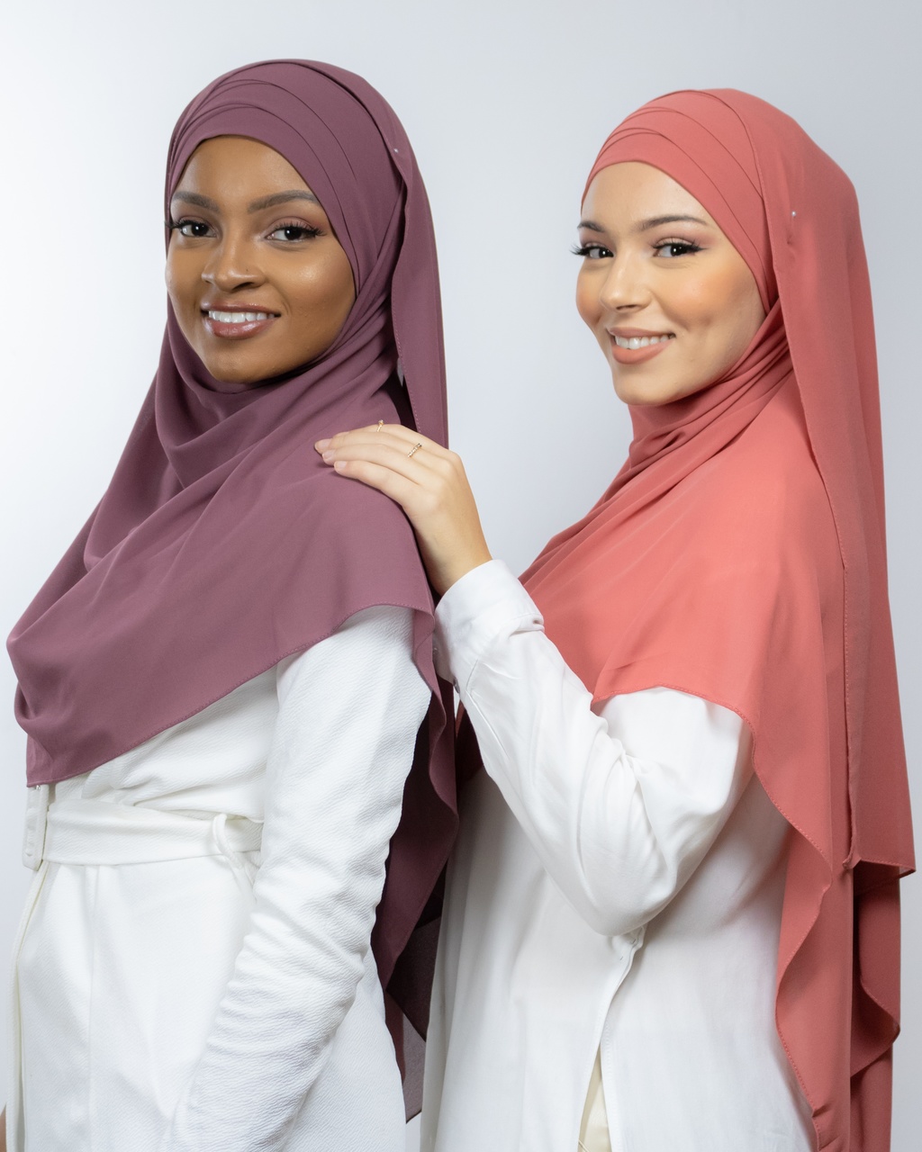 Hijab à enfiler avec bonnet integré en mousseline (COULEURS : Ivoire)
