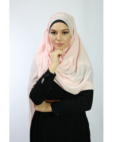 Hijab à enfiler entiérement cousu rose