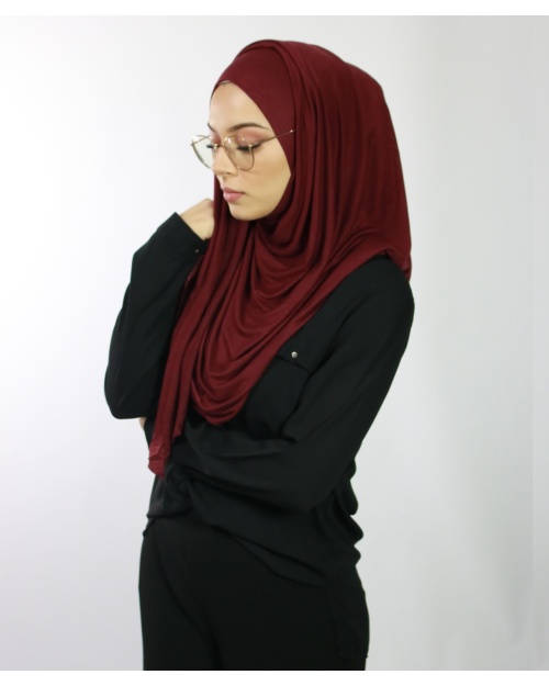 Hijab à enfiler avec ouvertures pour lunettes  Rouge Bordeaux