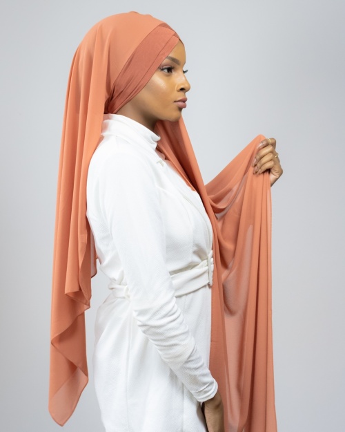 Hijab à enfiler avec bonnet intégré 