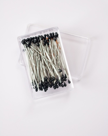 Boite epingle hijab invisible