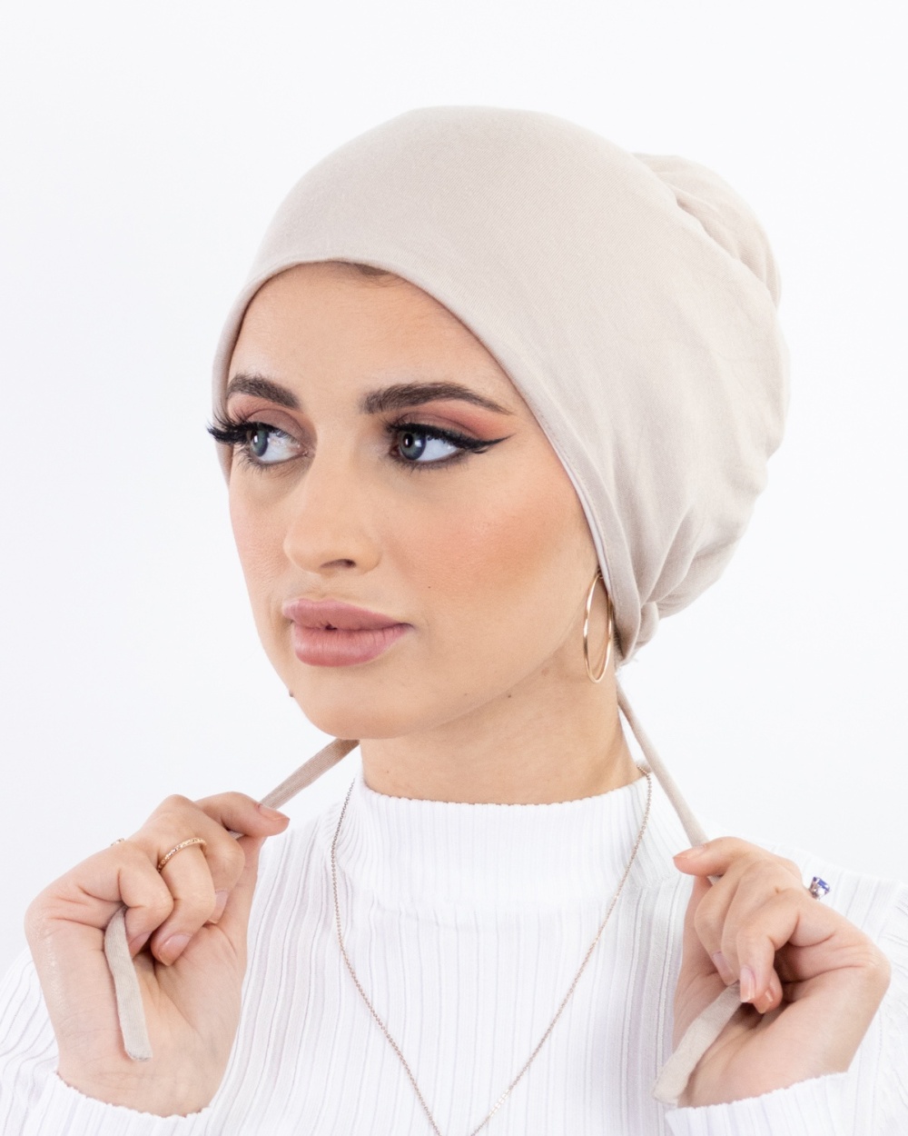 Bonnet sous-hijab SATIN /SOIE BEIGE TAILLE 2 – Hydra Turban